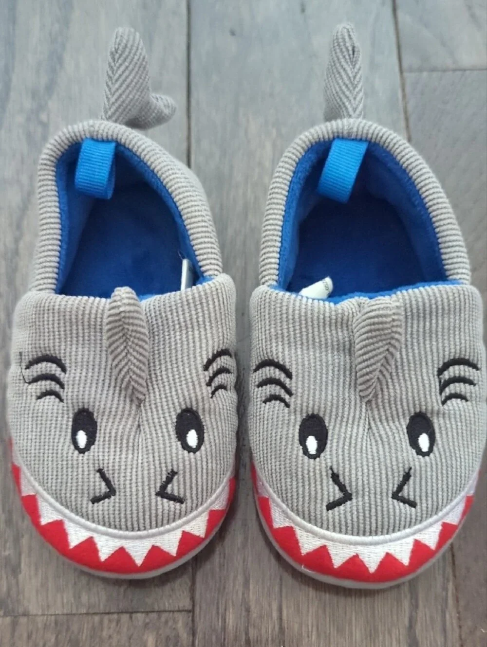 Toddler Slippers Shark size 5